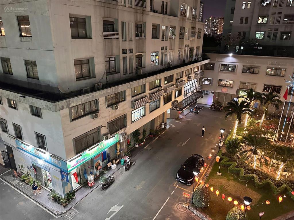 Cần bán căn hộ chung cư số 1 tôn thất thuyết, phường 1, quận 4, diện tích 63m2