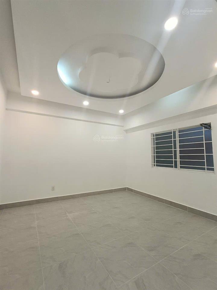 Chính chủ cần bán căn hộ chung cư h3 đ/c 384 hoàng diệu, phường 6 ,quận 4, diện tích 75m2,