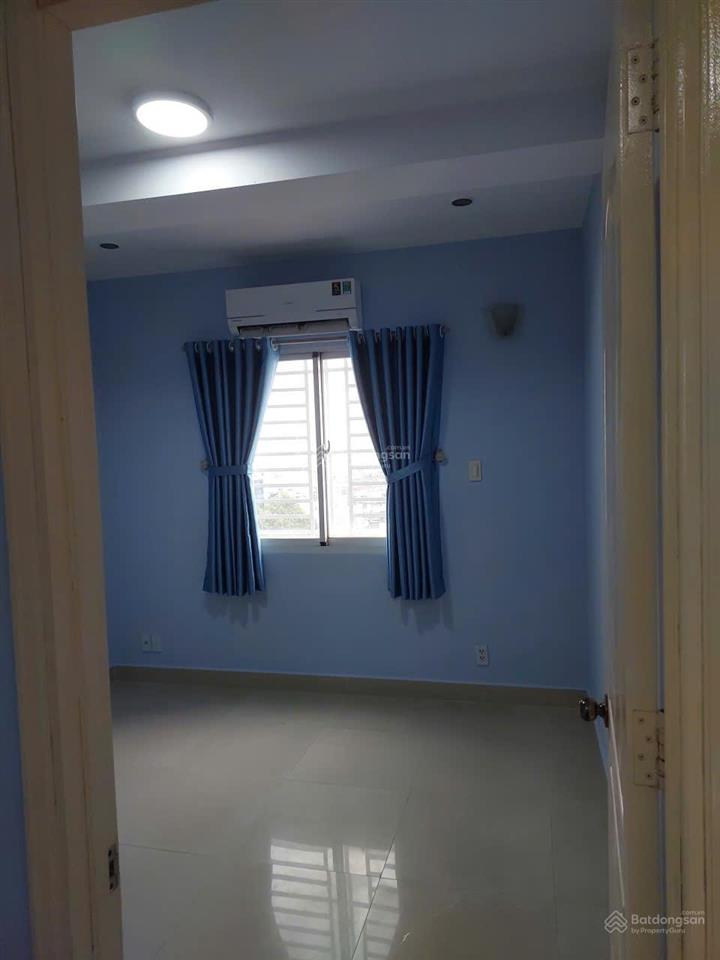 Chính chủ cần cho thuê căn hộ sao mai, 153 lương nhữ học, phường 11, quận 5, diện tích 90m2,