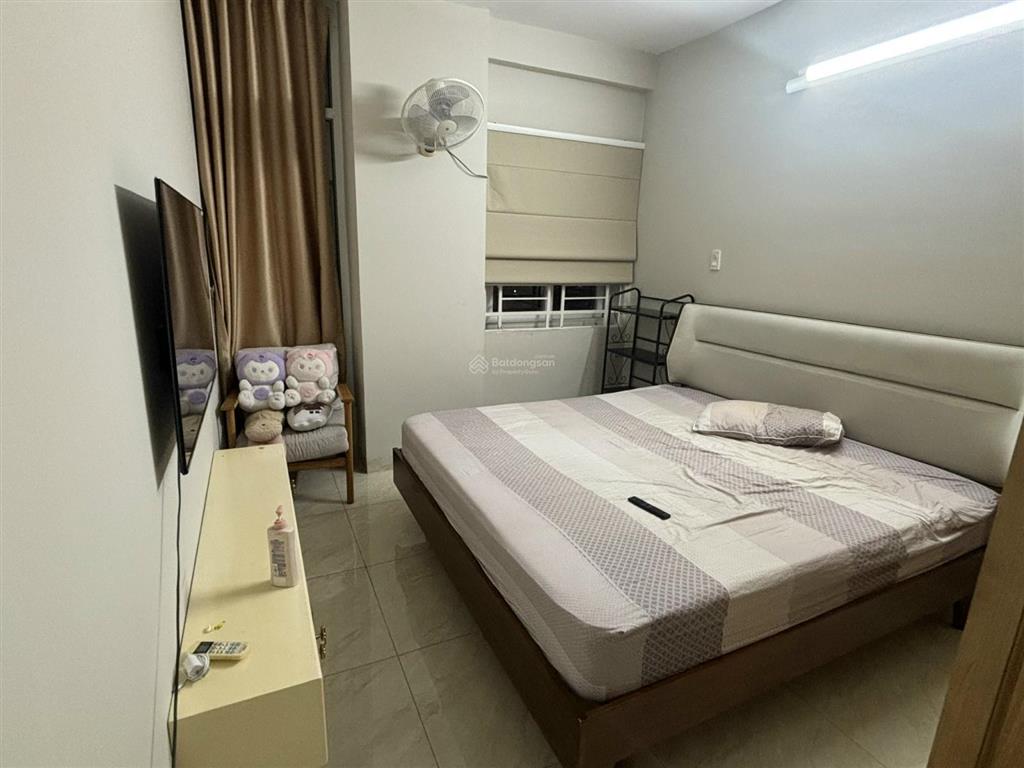 Chính chủ cần bán nhanh căn hộ chung cư orient 331 bến vân đồn phường 1 quận 4 diện tích 90m2