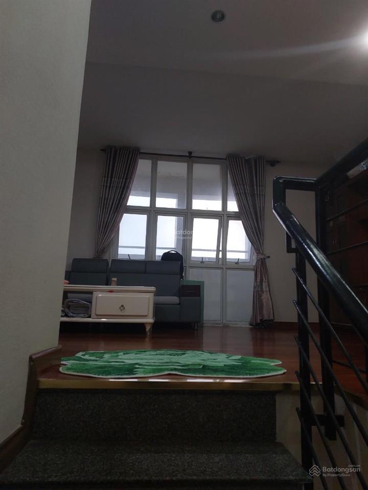 Chính chủ cần bán căn hộ penthouse central garden, 328 võ văn kiệt, phường cô giang, quận 1