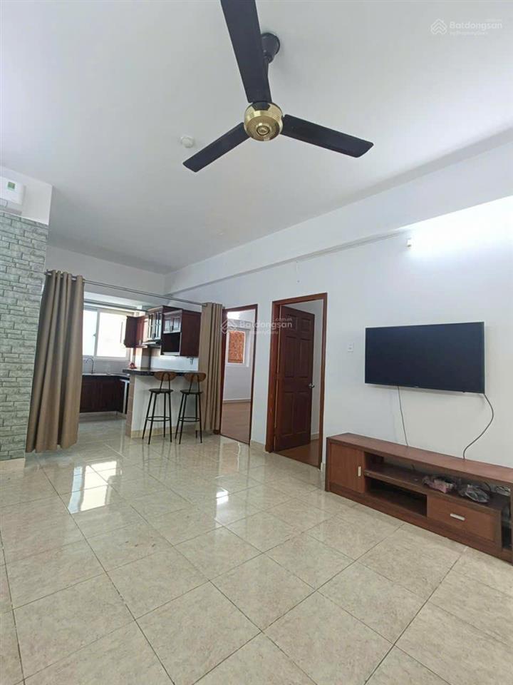 Cần bán căn hộ h3, đường hoàng diệu, phường 6, quận 4, diện tích 75m², 2 phòng ngủ, 1 nhà vệ sinh,