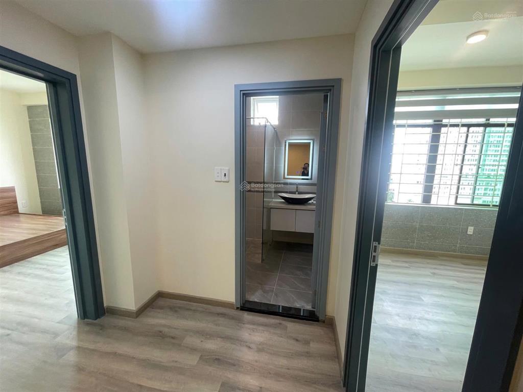 Cần bán căn hộ chung cư h1 đ/c 243 hoàng diệu, phường 9, quận 4, diện tích 60m2, 2 phòng ngủ,