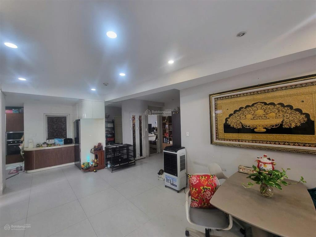 Chính chủ cần bán căn hộ chung cư lakai 98 126 nguyễn tri phương phường 7, quận 5