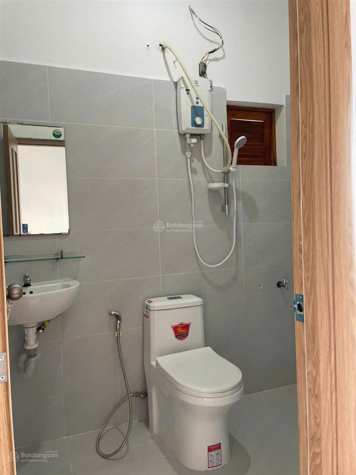 Cần bán căn hộ cao ốc h2, đ/c 196 hoàng diệu, hẻm 109 hoàng văn thụ, phường 8, quận 4