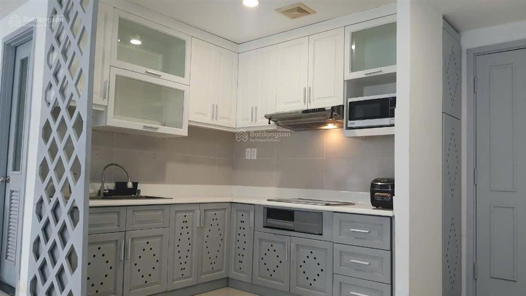 Chính chủ cần cho thuê căn hộ chung tại cao ốc bmc, 422 võ văn kiệt, phường cô giang, quận 1