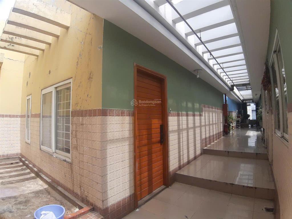 Cần cho thuê căn hộ tôn thất thuyết penthouse, tốt tôn thất thuyết, quận 4, diện tích 100m2,