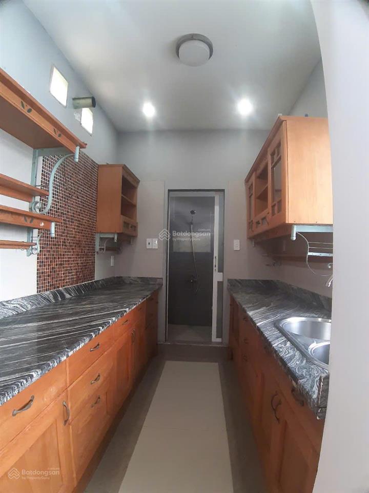 Cần cho thuê căn hộ tôn thất thuyết penthouse, tốt tôn thất thuyết, quận 4, diện tích 100m2,