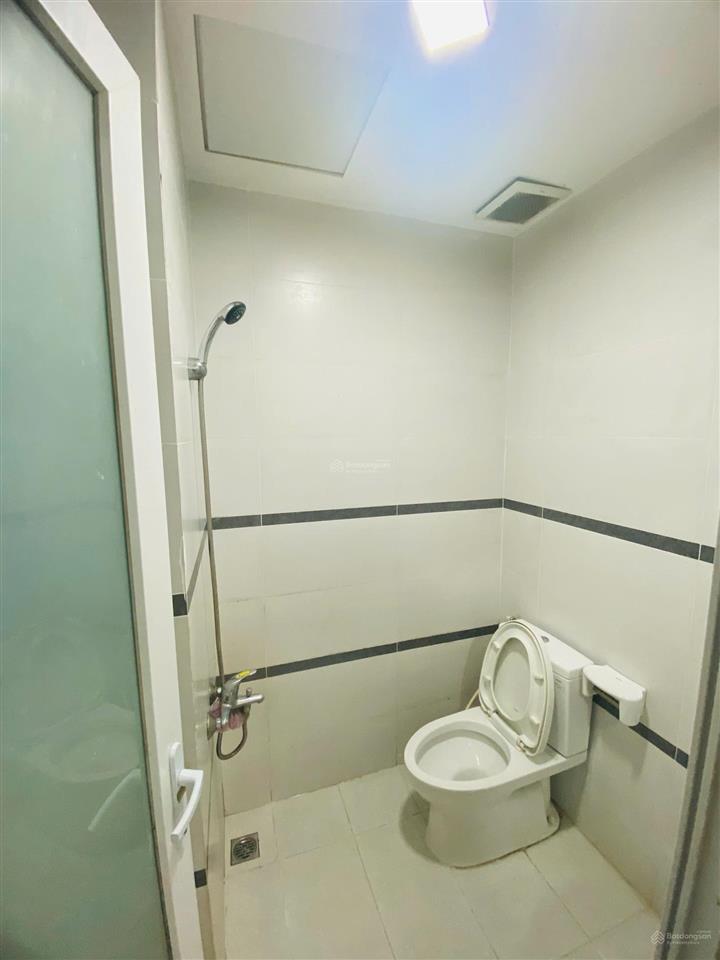 Cần cho thuê căn hộ chung cư felisa riverside, 99e bến bình đông, phường 11, quận 8,