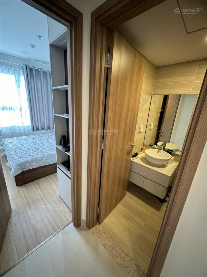 Cho thuê căn hộ soho residence navaland 100 phường cô giang, quận 1, diện tích 65m2,