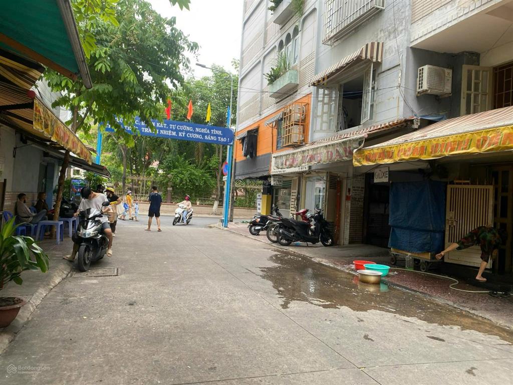 Cần bán chung cư tân vĩnh tầng trệt, phường 6, quận 4, diện tích nhà ngang 4 m dài 9 m