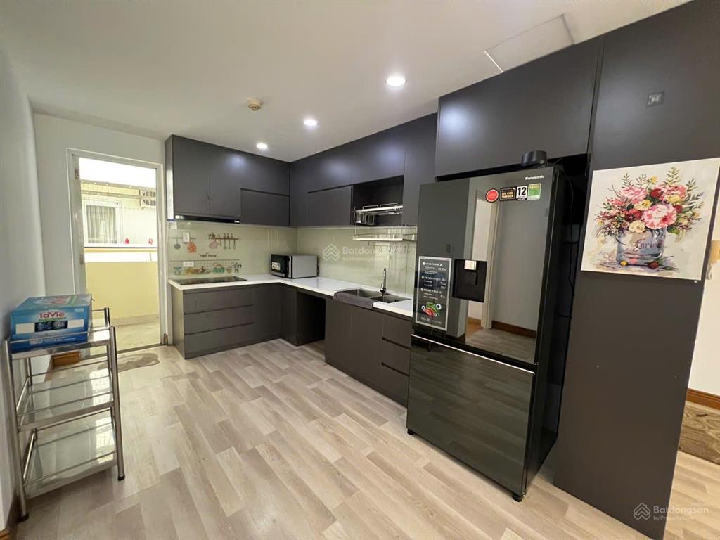 Chính chủ cần cho thuê căn hộ hùng vương plaza đ/c 126 hồng bàng phường 12 quận 5