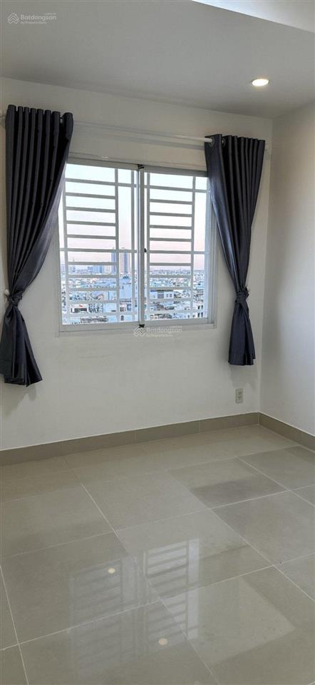 Chính chủ cần bán căn hộ sao mai 153 lương nhữ học, phường 11, quận 5, diện tích 91m2,