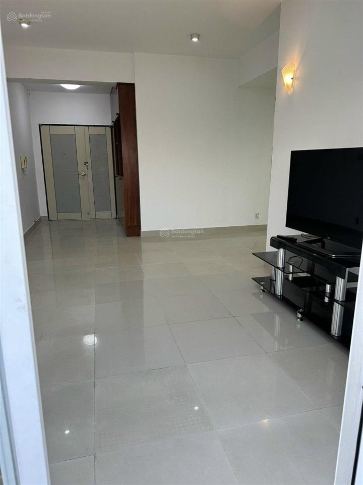 Chính chủ cần bán căn hộ sao mai 153 lương nhữ học, phường 11, quận 5, diện tích 91m2,