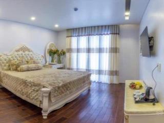 Nhà 8 tầng trung tâm bàn cờ nha trang giáp minh khai, ngang 16m và gần biển