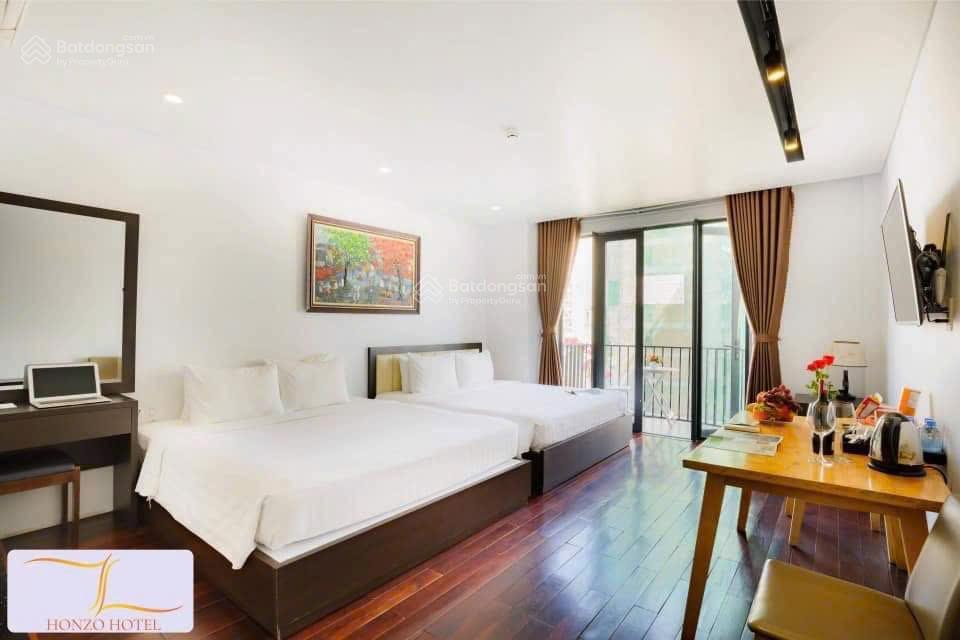 Nhà 8 tầng trung tâm bàn cờ nha trang giáp minh khai, ngang 16m và gần biển