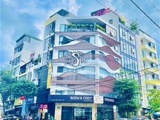 Nhà góc nguyễn thiện thuật và trần quang khải trung tâm phố tây