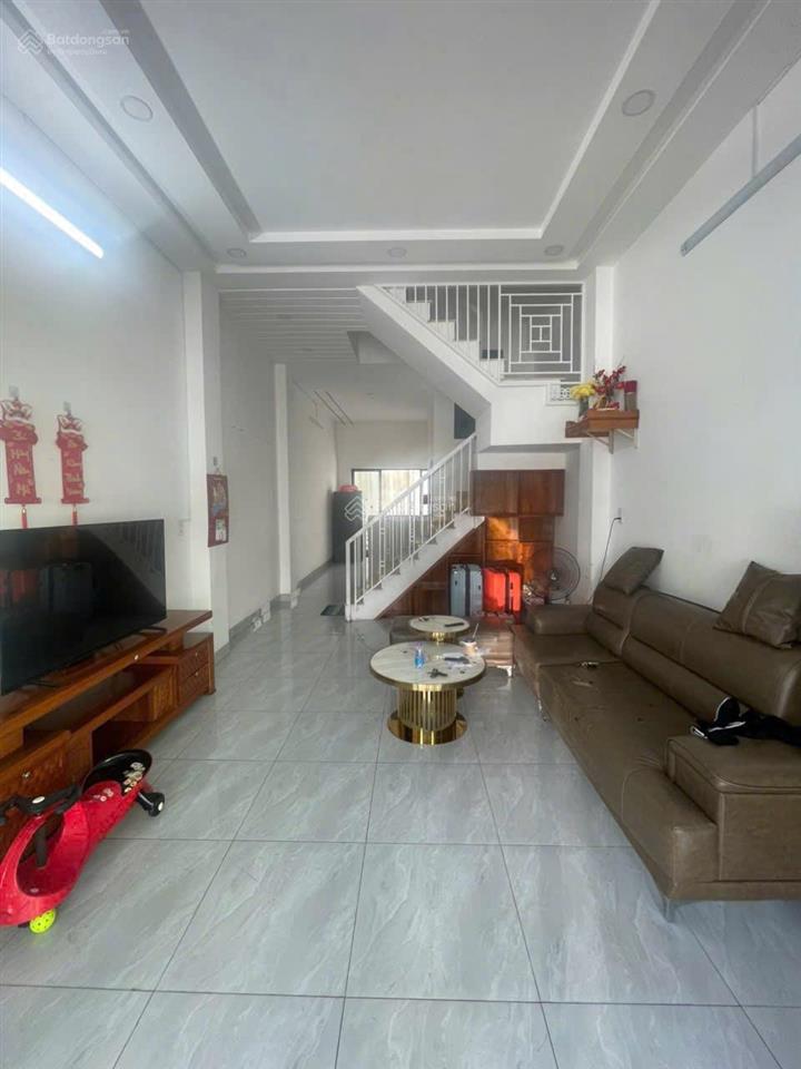 Nhà 3 tầng tái định cư phước long, sổ hồng đầy đủ