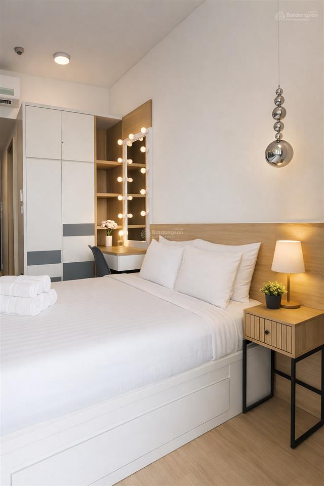 Bán officetel rivergate 46,5m2 full nt  4,2 tỷ bao hết thuế phí  hđ thuê 15tr
