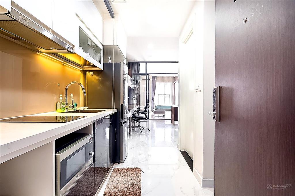 Bán officetel rivergate 151 bến vân đồn q4, 46.5m2 full nội thất, view sông, dòng tiền tốt