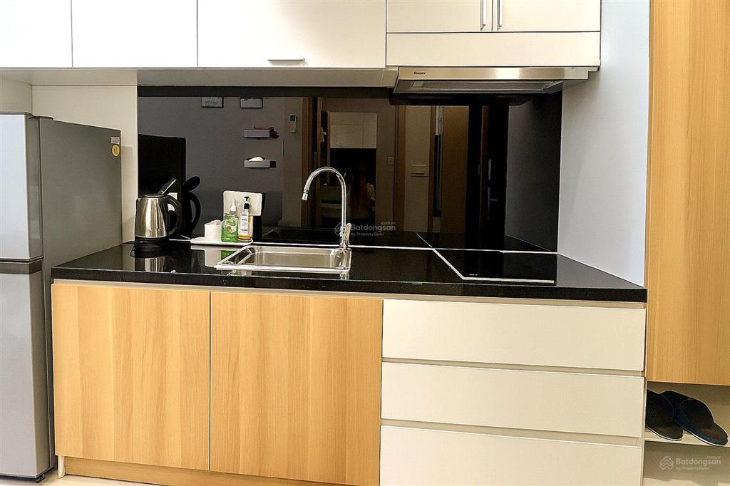 Cho thuê rivergate q4 35m2 full nt, xách vali vào ở, 15tr/tháng