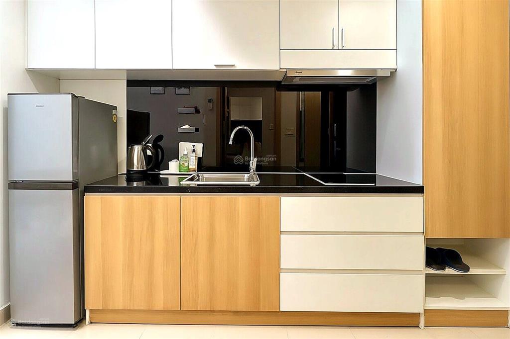 Cho thuê rivergate q4 35m2 full nt, xách vali vào ở, 15tr/tháng