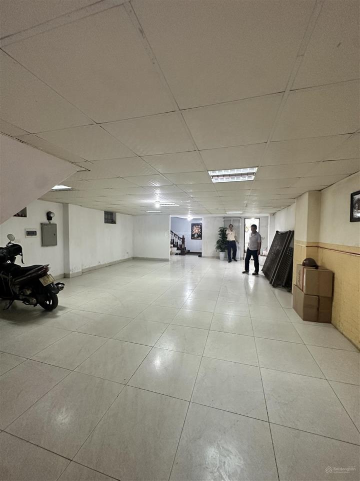 Chủ nhà cho thuê 100m2 sàn làm văn phòng cty, phòng vé máy bay giá 10tr