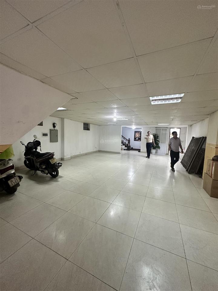 Chủ nhà cho thuê 100m2 sàn làm văn phòng cty, phòng vé máy bay giá 10tr