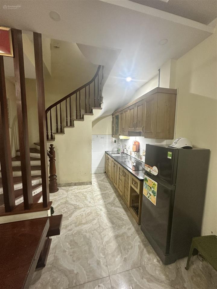 Chính chủ cho thuê nhà 5 tầng tổng diện tích 150m2 full đồ tại xuân đỉnh giá 10tr 0967 555 ***