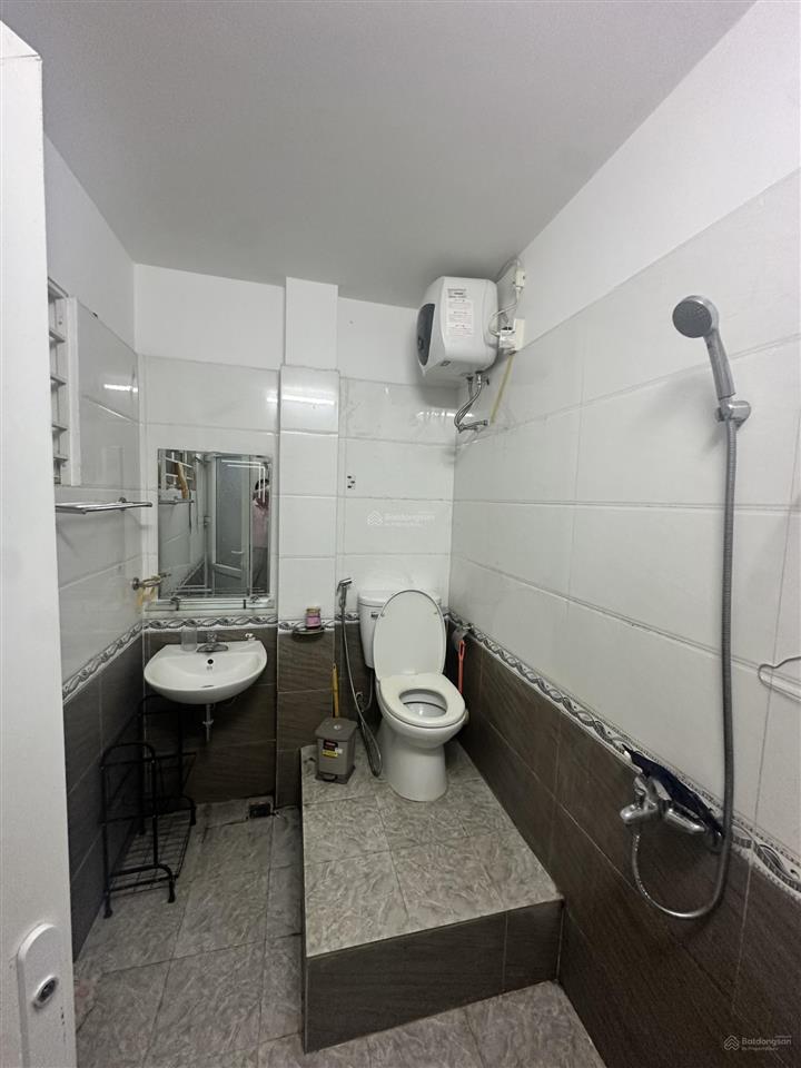 Chính chủ cho thuê nhà 5 tầng tổng diện tích 150m2 full đồ tại xuân đỉnh giá 10tr 0967 555 ***