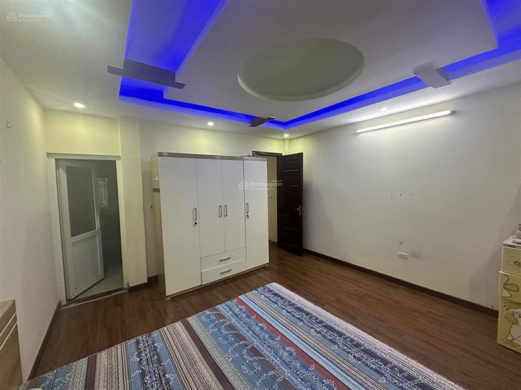 Chính chủ cho thuê nhà 5 tầng tổng diện tích 150m2 full đồ tại xuân đỉnh giá 10tr 0967 555 ***