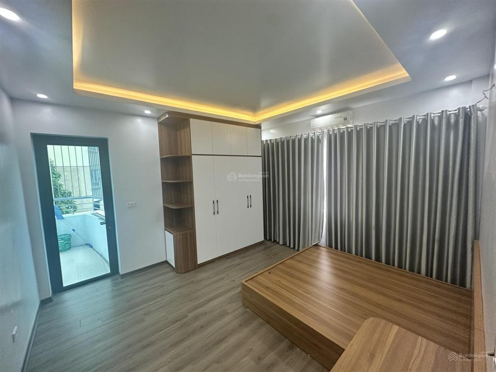 Chính chủ cần bán căn hộ 3p ngủ, 110m2, nhà đẹp tại mễ trì thượng cạnh bộ ngoại giao 0967 555 ***