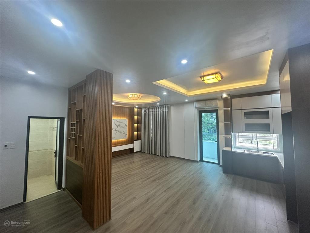 Chính chủ cần bán căn hộ 3p ngủ, 110m2, nhà đẹp tại mễ trì thượng cạnh bộ ngoại giao 0967 555 ***