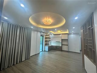 Chính chủ cần bán căn hộ 3p ngủ, 110m2, nhà đẹp tại mễ trì thượng cạnh bộ ngoại giao 0967 555 ***