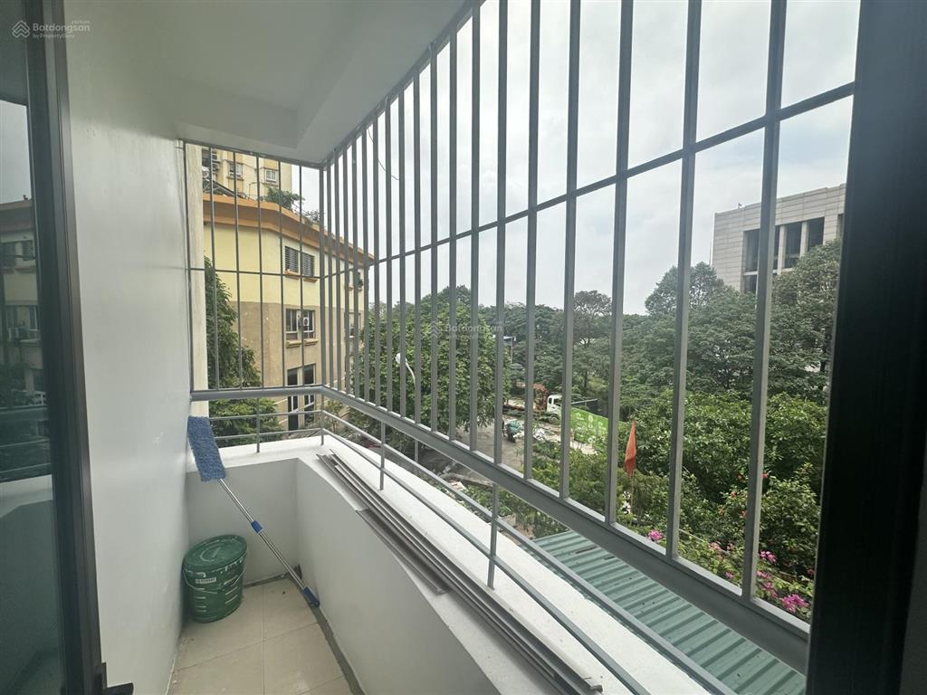 Chính chủ cần bán căn hộ 3p ngủ, 110m2, nhà đẹp tại mễ trì thượng cạnh bộ ngoại giao 0967 555 ***