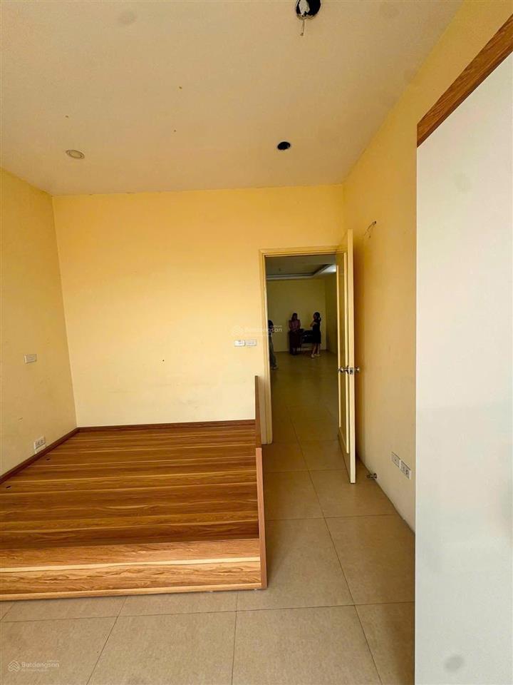 Cho thuê cc 90m2 ở megastar dominium c2 xuân đỉnh, giá cực chất 10,5 triệu vnd