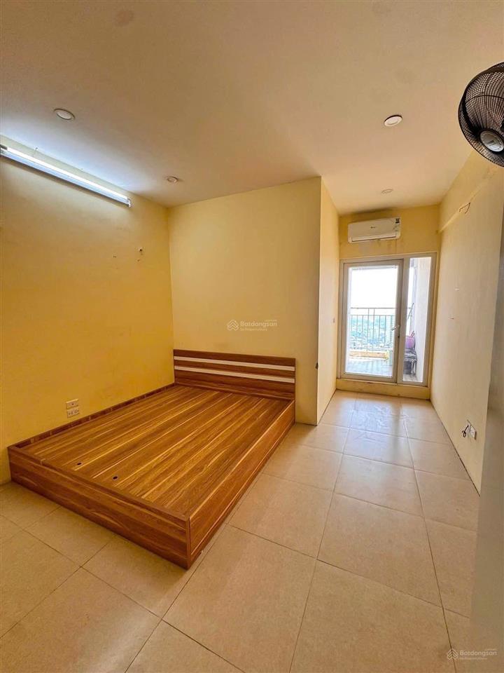Cho thuê cc 90m2 ở megastar dominium c2 xuân đỉnh, giá cực chất 10,5 triệu vnd
