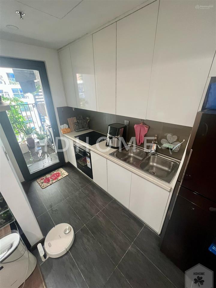 Cần bán nhanh chcc 6th element 1 pn + 1, hướng nam view thoáng full nội thất   0934 339 ***