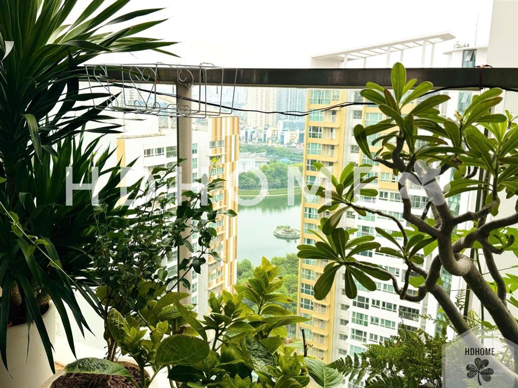 Bán căn hộ mandarin 114,2 m2 đã thiết kế 3 phòng ngủ xinh xắn  full nội thất cao cấp mới