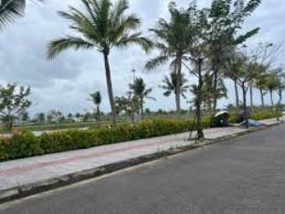 Cặp đầm sen hòa xuân 220m2, vị trí đẹp, giá tốt