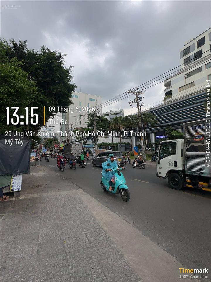Cho thuê tòa nhà văn phòng mới 100% số 29 ung văn khiêm p thạnh mỹ tây hầm 9 tầng 8x35m, hhmg 1 thg