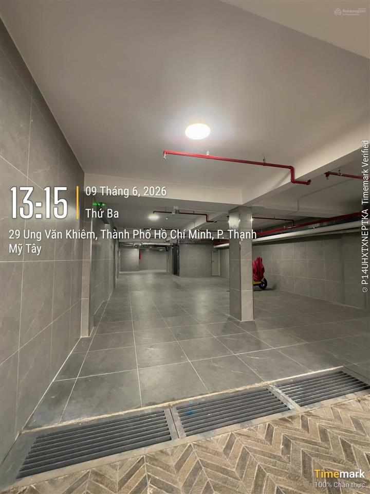 Cho thuê tòa nhà văn phòng mới 100% số 29 ung văn khiêm p thạnh mỹ tây hầm 9 tầng 8x35m, hhmg 1 thg