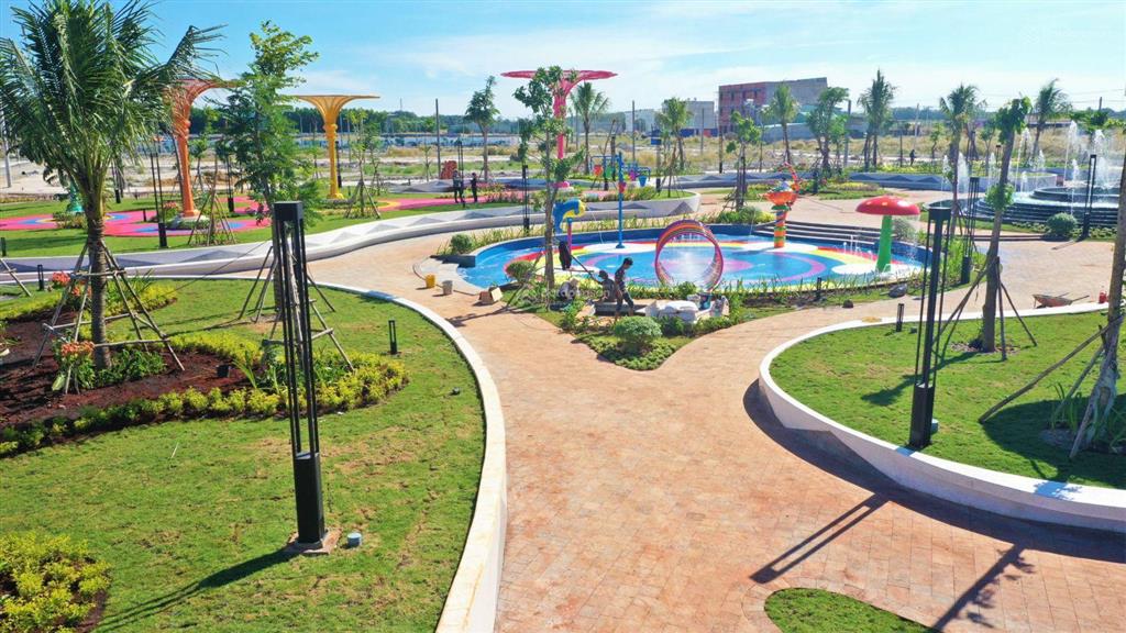 Chuyển nhượng đất nền dự án hòa lạc. dt 100m2. mt 5m. giá 4,5 tỷ