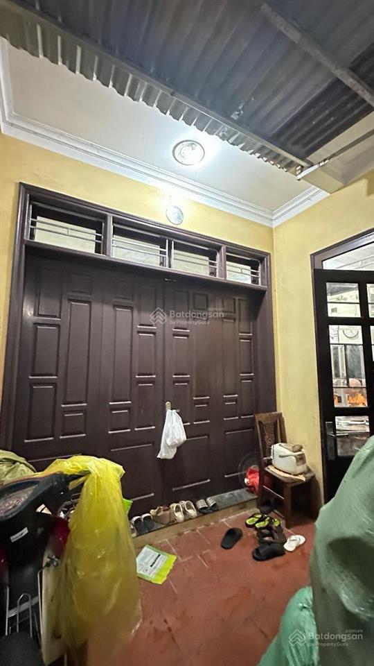 Bán nhà khu xã đàn, đống đa. dtsd 50m2*4 tầng. mt 4m. h đb. sổ đỏ 43m2. giá 12,5 tỷ.
