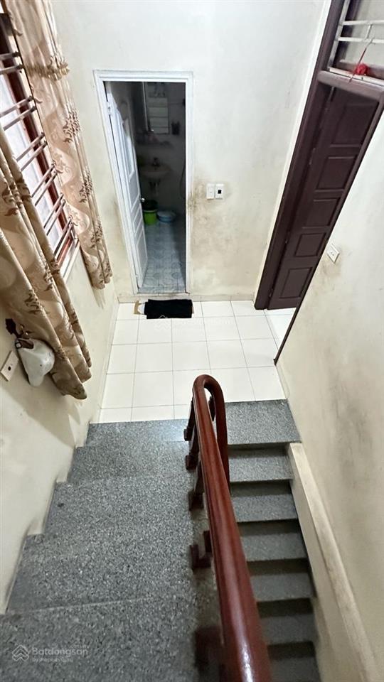 Bán nhà khu xã đàn, đống đa. dtsd 50m2*4 tầng. mt 4m. h đb. sổ đỏ 43m2. giá 12,5 tỷ.