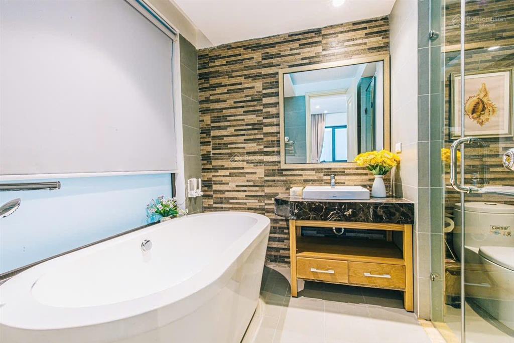 Bán villa flc sầm sơn  chính chủ bán | 216m2 | 7pn | sổ đỏ lâu dài | vị trí trung tâm