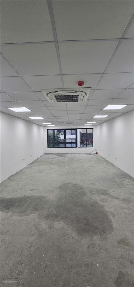 Chính chủ cần bán gấp tòa nhà mặt phố 132 yên phụ  hà nội, giá 45 tỷ có thương lượng