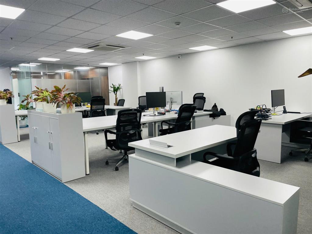 Ưu đãi cho thuê văn phòng 140m² tại 113  115 ung văn khiêm