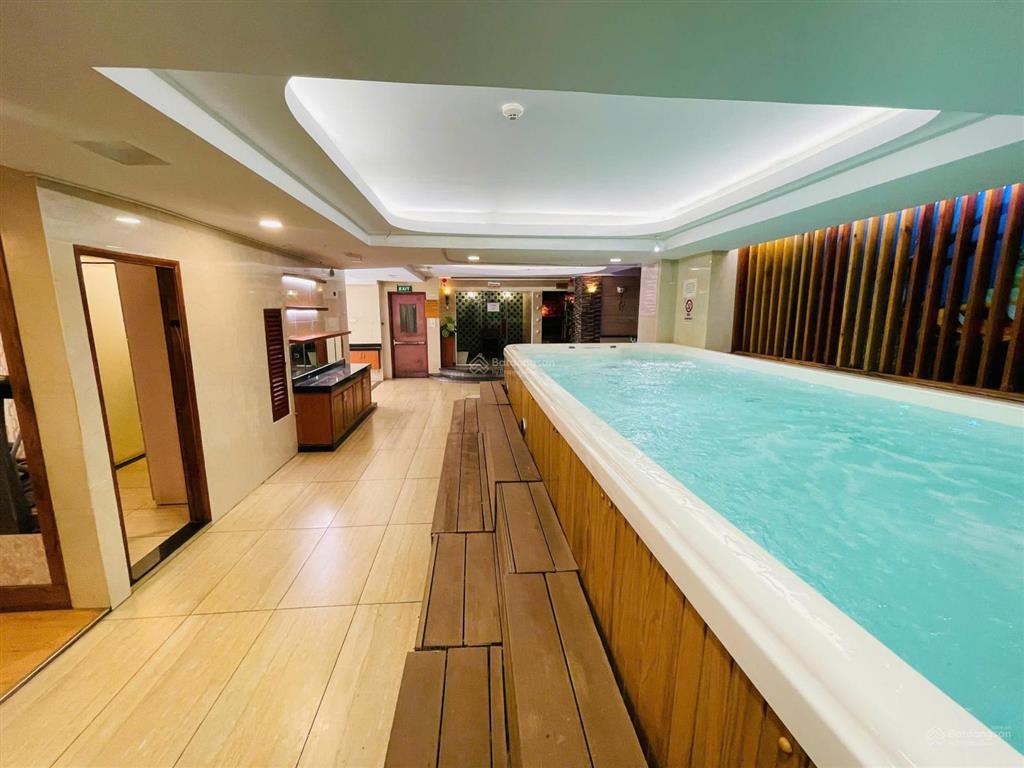 Cho thuê mặt bằng massage 450m2 đường võ văn tần sẵn sàng hoạt động