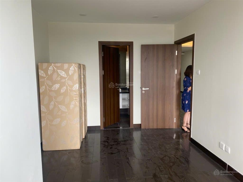Miễn tg. bán căn hộ 83m2 2 phòng ngủ sở hữu lâu dài discovery 67 trần phú, ba đình